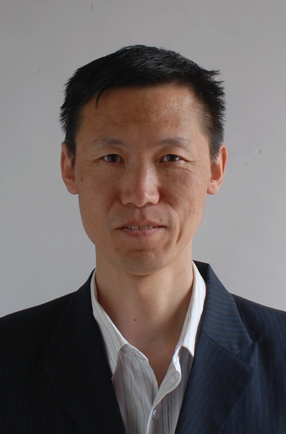姓名：杨蔚青   职位：工作人员